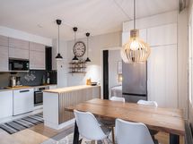 Keittiö ja ruokailutila