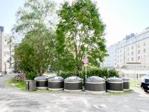 Taloyhtiön syväkeräysastioissa on kattavat kierrätysmahdollisuudet.