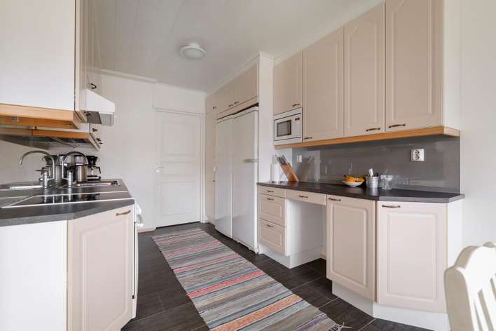 Omakotitalo, 4h, k, kph, s, khh, wc, vh, 119,5/173,0 m², Harapainen – pohled 4