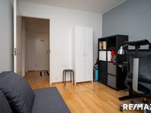 Työhuone/makuuhuone