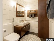 Yläkerran wc