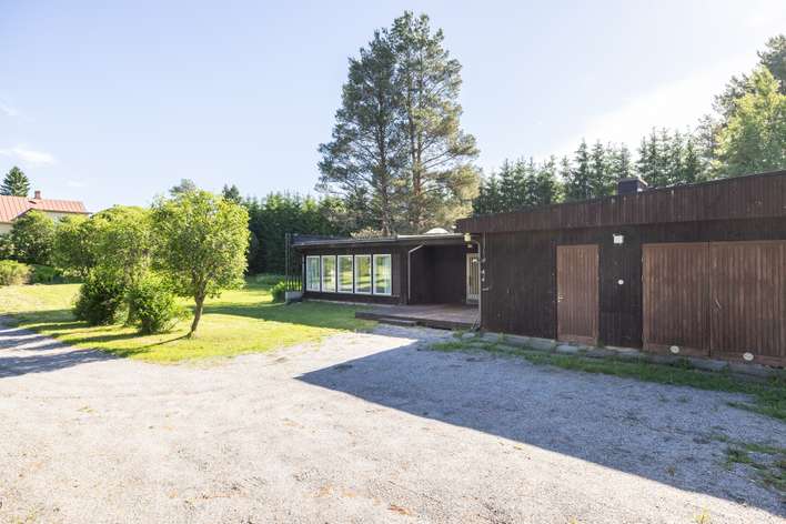 Omakotitalo, 3h+k+aula+kph+s+vh, 100/135 m², Kuni