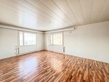 Sohvaryhmän lisäksi tilaa on myös vaikka ruokaryhmälle