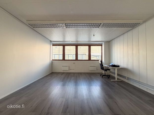 Business premises image