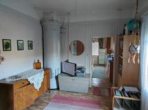 1.Makkuukamari / keittiön ovi