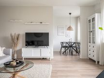 Laadukkaasti remontoidun asunnon tunnelma on kuin sisustuslehden sivuilta.