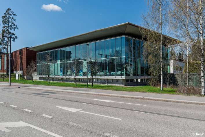 Liiketila, 1 014,5/1 198,5 m², Friisilä, Espoo