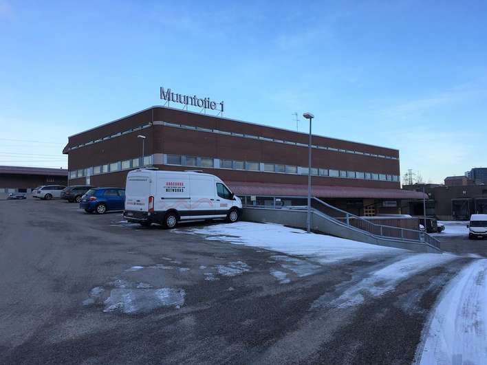 Liiketila, 693,5 m², Pakkala, Vantaa