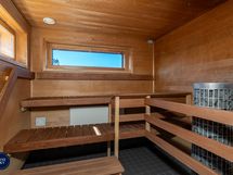 7. krs. Yhtiön sauna