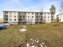 Julkisivu.