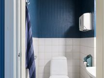 Alakerran wc (2 wc yht. alakerrassa)