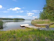 Rannassa laituri