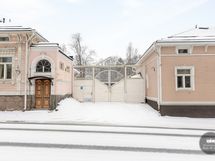 Ajoportti Lukiokadun puolella