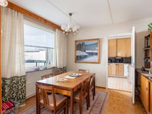 Ruokailuhuone