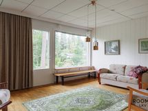 Avara ja valoisa olohuone... 