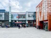 Itäkeskuksen metroasemalle matkaa noin 600m.