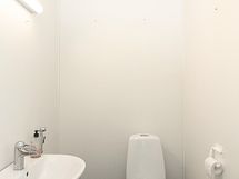 Erillinen wc