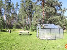 Pihapiiriä