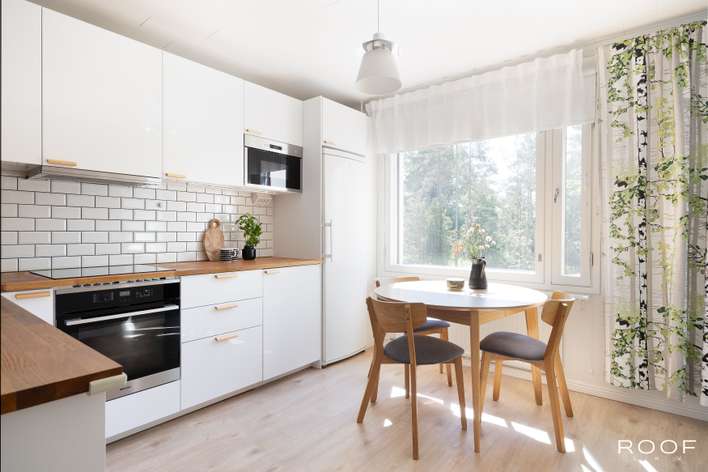 Kerrostalo, 3h, k, vh, psh, wc, 79 m², Matinkylä, Espoo