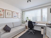 Työhuone, makuuhuone 2 / Arbetsrum, sovrum 2