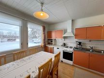 Kolmio keittiö