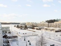 yhtiön pihalta suoraan rantaraitille