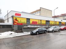 Lähikauppaan kävelet minuutissa.