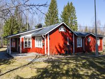 Talossa kaikki mukavuudet/ Alla bekvämligheter i huset