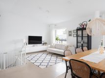 Yläkerrassa on varaus kolmannelle makuuhuoneelle.