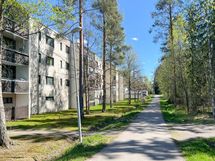 länsipuolen julkisivua