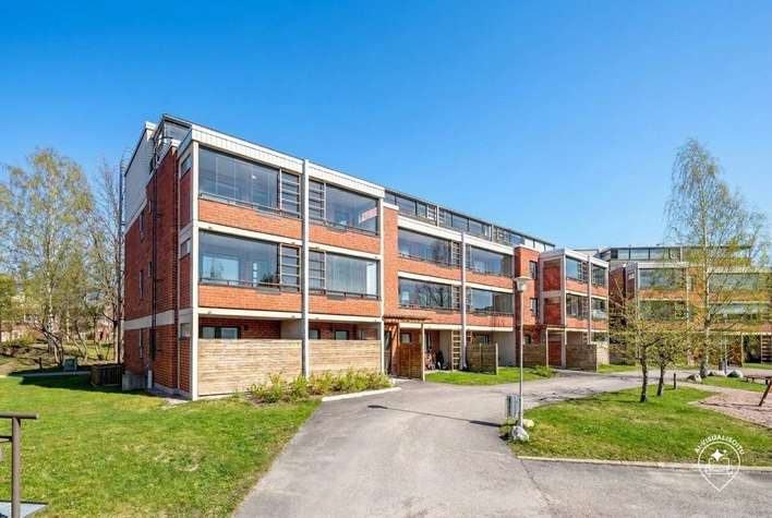 Kerrostalo, 3h+kph+k+las.parveke, 68,5 m², Malminkartano – pohled 3