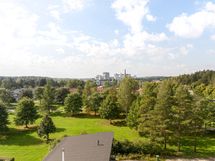 Tästä kodista näkymät auringonlaskuun