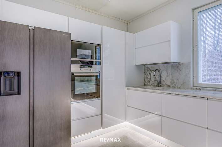 Omakotitalo, 3mh+k/oh+khh+psh+wc+at+varasto, 103,2 m², Päiväkumpu - Näkymä 4