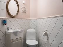 Majoitushuoneen kylpyhuone