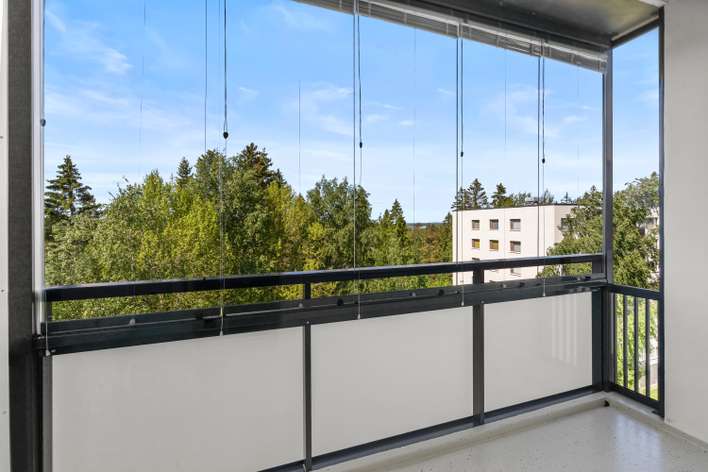Kerrostalo, 4h,k,kph,eril.wc,vh ja parveke, 89 m², Metsämaa, Lahti