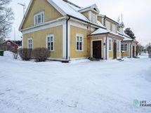 Asunnon 1 sisäänkäynti