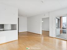 Olohuoneesta käynti parvekkeelle