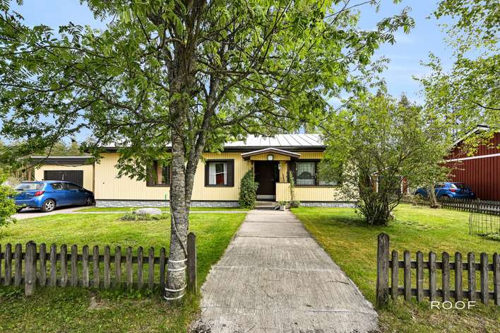 Omakotitalo, 5h+k, kph+s, erillinen wc. Autotalli, 119 m², Tammisaari, Raasepori