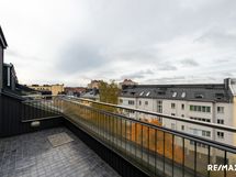 Taloyhtiön saunaosaston terassi