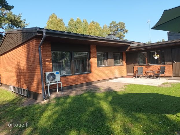 Loma-asunto, 4h + k + sauna +autotalli , 96 m², Ristinkallio, Kotka