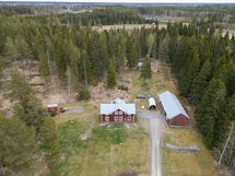 Länsirinne -benämnda slutningstomt är 2,54 ha/ Länsirinne -niminen rinnetontti on kooltaan 2,54 ha