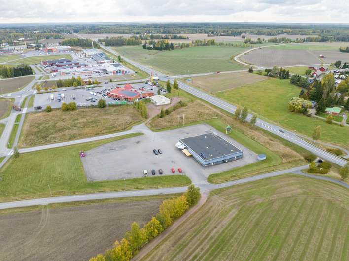 Liiketila, 1 030 m², Sahko, Huittinen