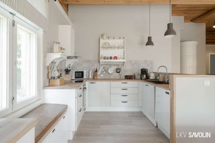 Omakotitalo, 6mh, oh, k, kph, wc, 249 m², Muurame