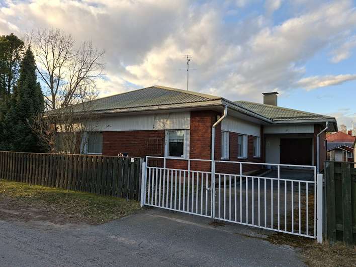 Omakotitalo, As 1 5h,k,s,ph,s  As 2.  2h,kk,wc, 120/164 m², Vanhakoivisto, Pori