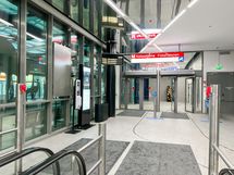 Redistä hyppäät kätevästi myös metroon Kalasataman asemalta.