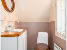 Yläkerran wc