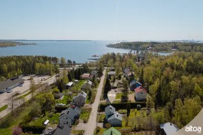 Omakotitalo, 3mh+oh+k+erill.wc+ph+s+at+v, 105/163 m², Hirssaari
