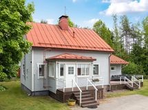 julkisivu