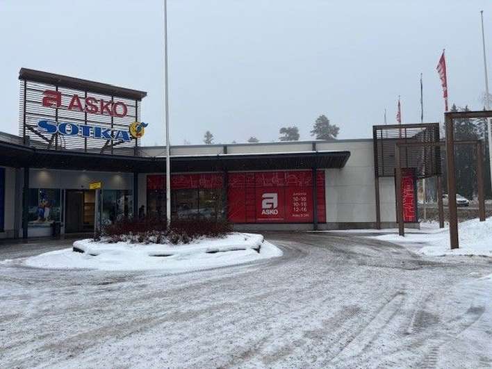 Liiketila, 2 994 m², Ojamo - Näkymä 2