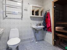 wc2 pesutilojen yhteydessä